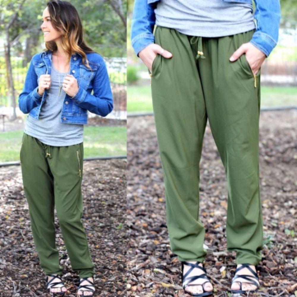 Lightweight Green Pants with Elastic Waist